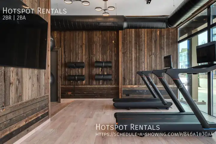 1235 N Ashland Ave - Chicago, IL | Rent.