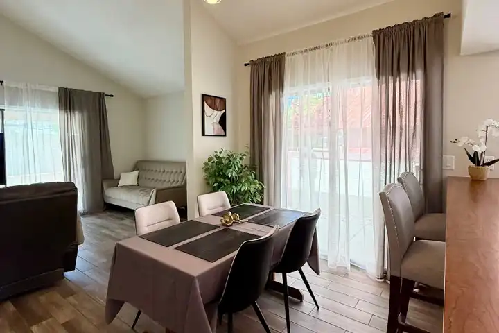 381 1/2 Ridge View Dr - Grand Junction, CO | Rent.