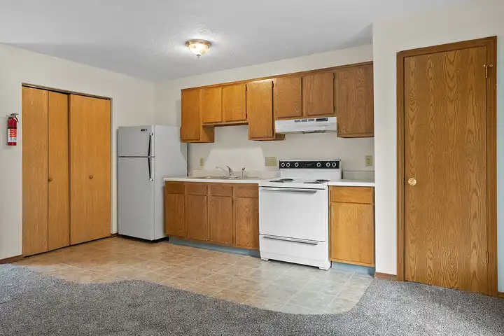 Northgate Apartments - 652 Northgate Cir - Rochester, IN | Rent.