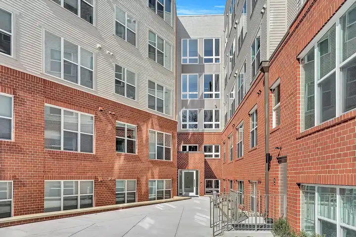Seneca Creek - 19105 Frederick Rd - Gaithersburg, MD | Rent.