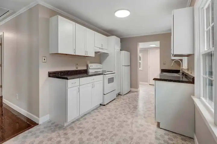 909 Prince Ave - Goldsboro, NC | Rent.