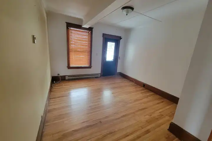 26 Main St unit 4 - Derby, VT | Rent.