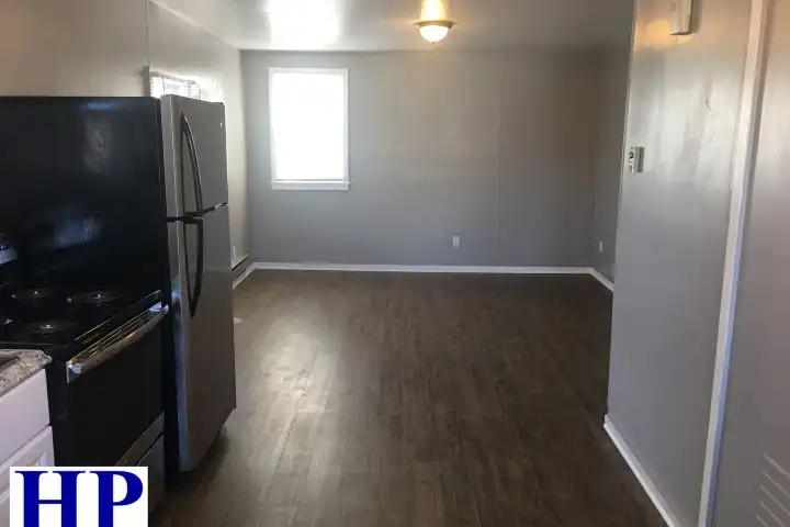 1408 Edgar Ave unit #4 - Mattoon, IL | Rent.