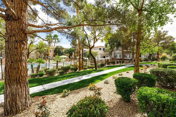 THE CLUBS AT RHODES RANCH APARTMENT HOMES - 8975 W Warm Springs Rd ...