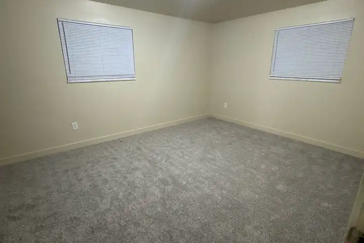 568 E 250 N unit 1 - Vernal, UT | Rent.