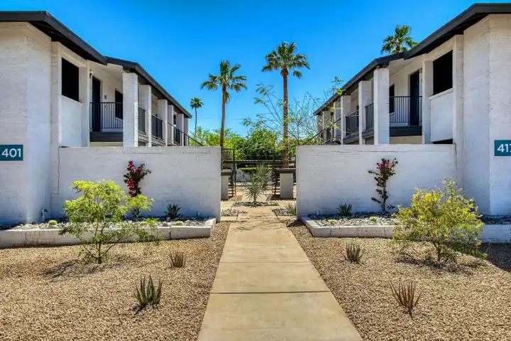 Reserve on Ray - 301-417 W Ray Rd - Chandler, AZ | Rent.