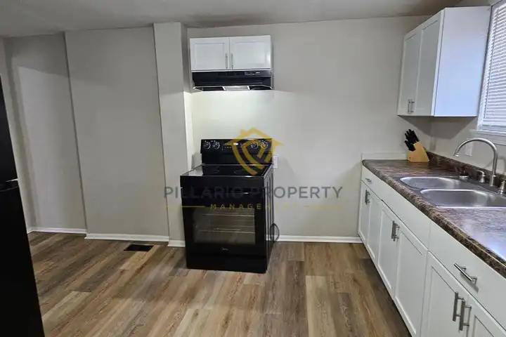 935 N Dearborn St - Indianapolis, IN | Rent.