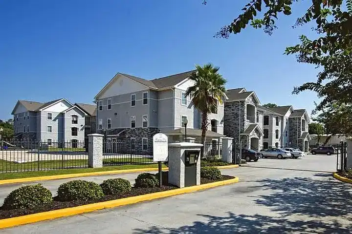 Regency Way Apartments - 1400 28th St - Gulfport, MS | Rent.