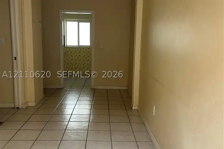 1035 SW 3rd St unit 3 - Miami, FL | Rent.