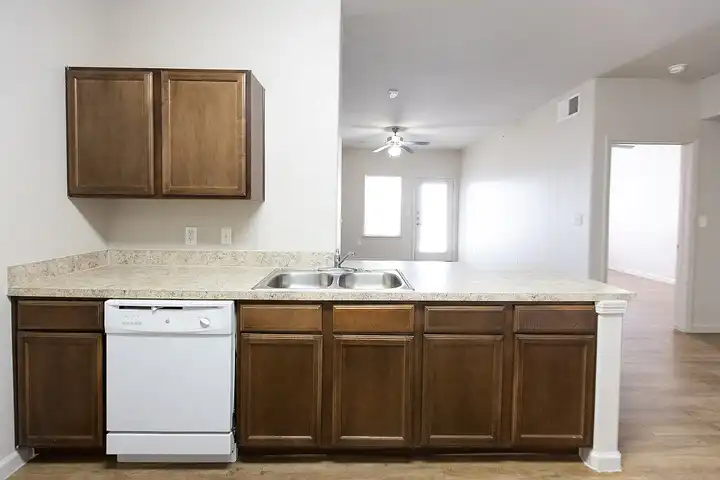 Masters Ranch Apartments - 3435 E Southcross Blvd - San Antonio, TX | Rent.