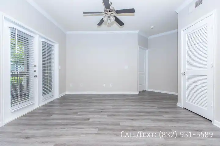 1099 Bay Area Blvd - Houston, TX | Rent.