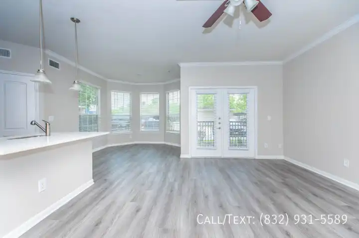 1099 Bay Area Blvd - Houston, TX | Rent.