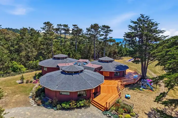 20165 Cabrillo Hwy S - Half Moon Bay, CA | Rent.
