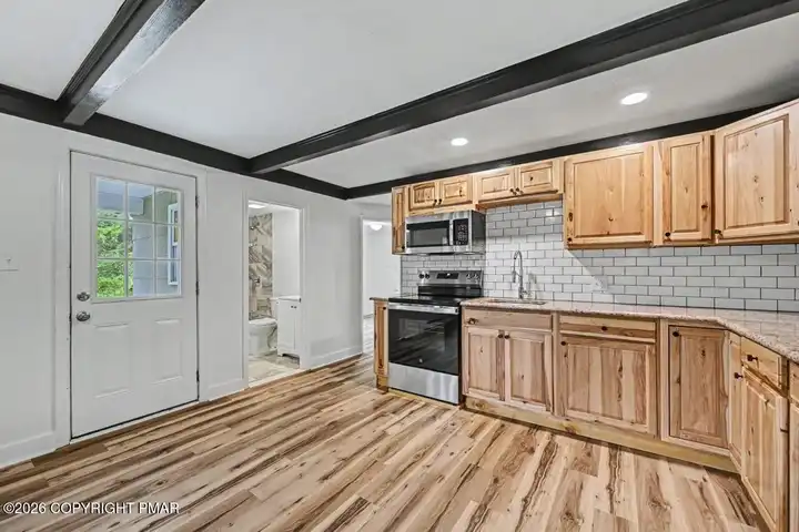 108 Hartman Ln - Effort, PA | Rent.