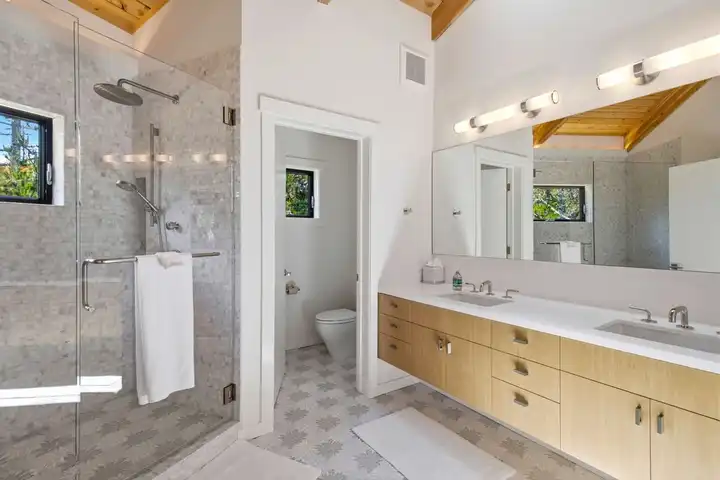 20165 Cabrillo Hwy S - Half Moon Bay, CA | Rent.