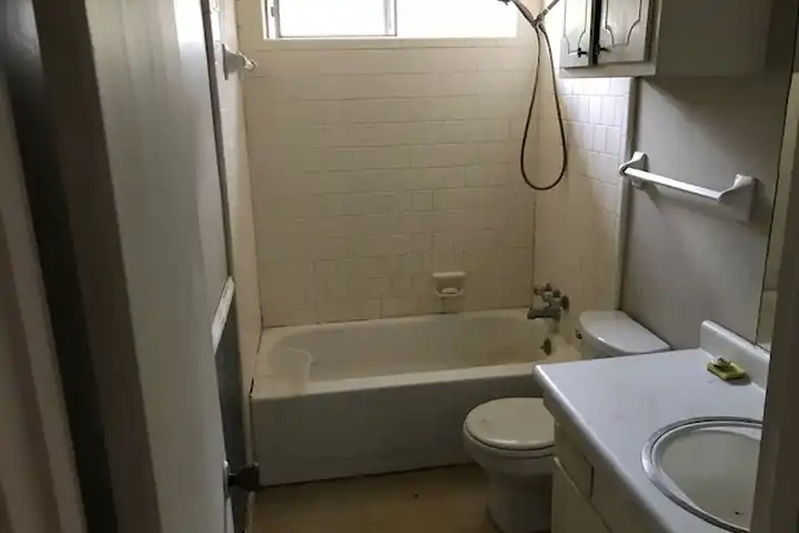 2922 North Ave unit 11 - Needville, TX | Rent.