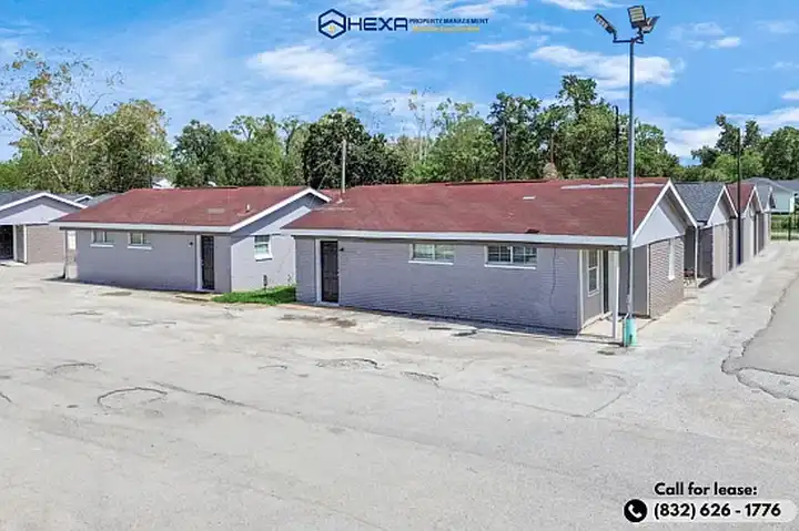 Weaver Condos - 4679 Weaver Rd - Houston, TX | Rent.