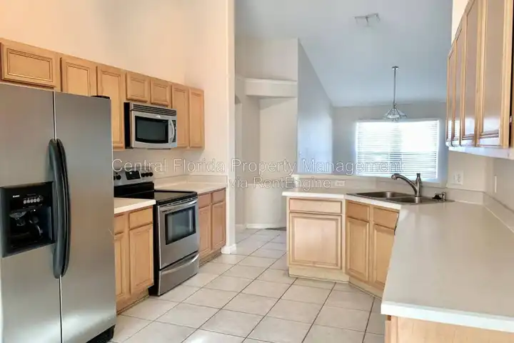 2835 Strand Cir - Oviedo, FL | Rent.