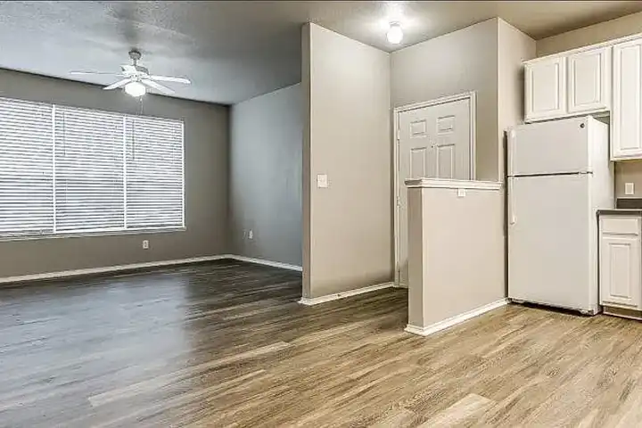 Townview Apartments - 217 Harris Dr - Crowley, TX | Rent.
