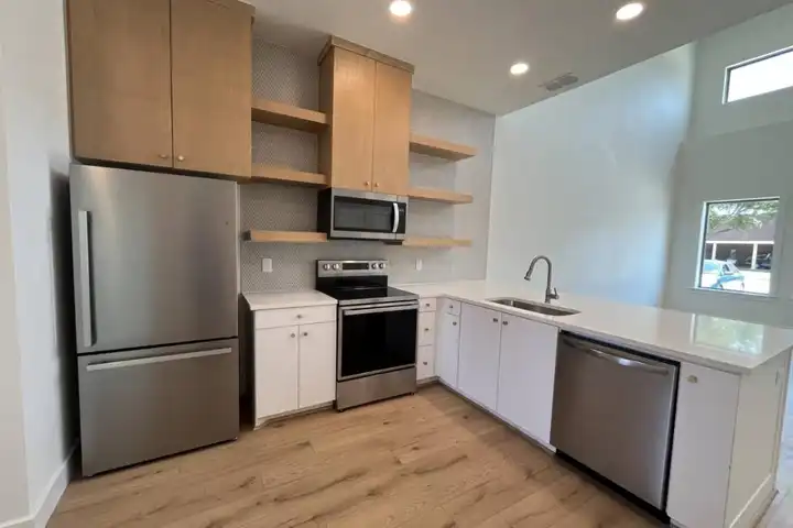 141 Post Oak Rd unit 108 - Wills Point, TX | Rent.
