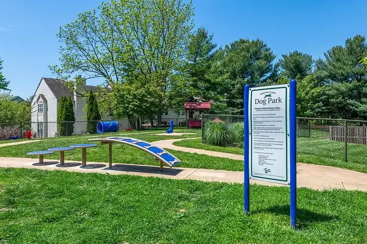 Spring Parc - 17 Featherwood Ct - Silver Spring, MD | Rent.