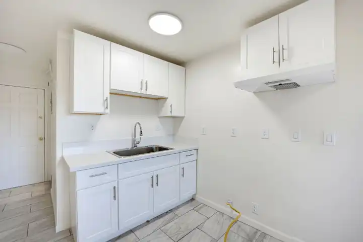1258 W 87th St unit #8 - Los Angeles, CA | Rent.