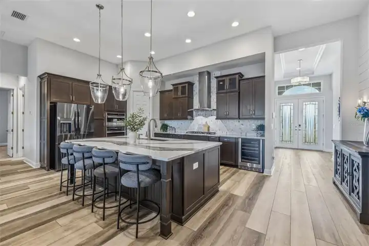 5254 Wolf Crk Dr - Apollo Beach, FL | Rent.