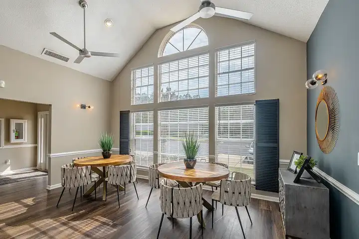 Timber Ridge Apartments - 6700 Wall St - Mobile, AL | Rent.