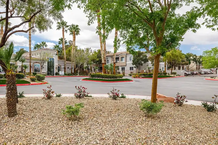 THE CLUBS AT RHODES RANCH APARTMENT HOMES - 8975 W Warm Springs Rd ...