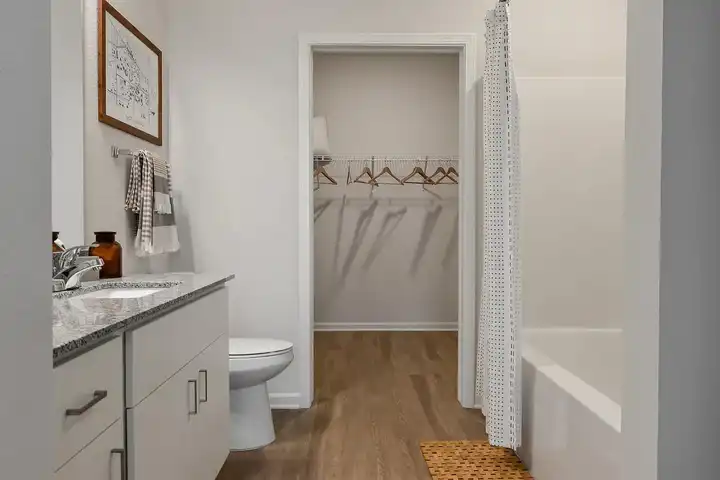 The View on Collins Apartments - 4540 Collins Rd - Lansing, MI | Rent.