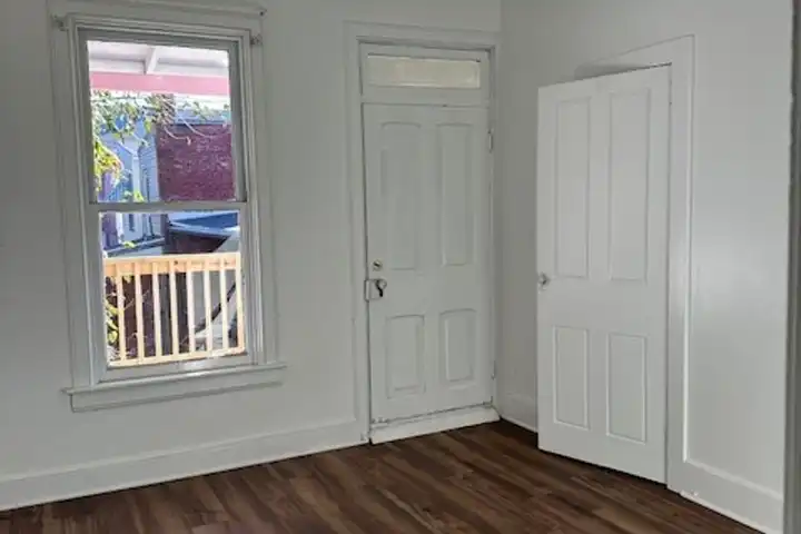 16 S 11th St - Lebanon, PA | Rent.