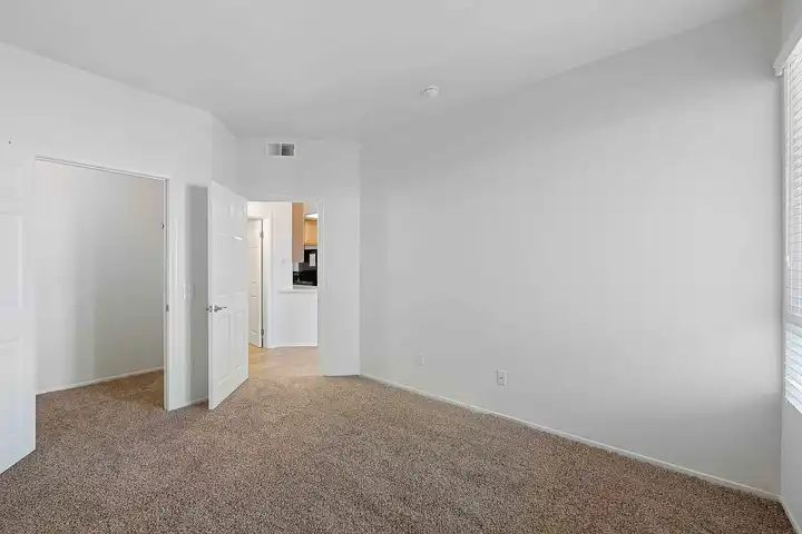 IMT Stevenson Ranch - 25399 The Old Rd - Stevenson Ranch, CA | Rent.