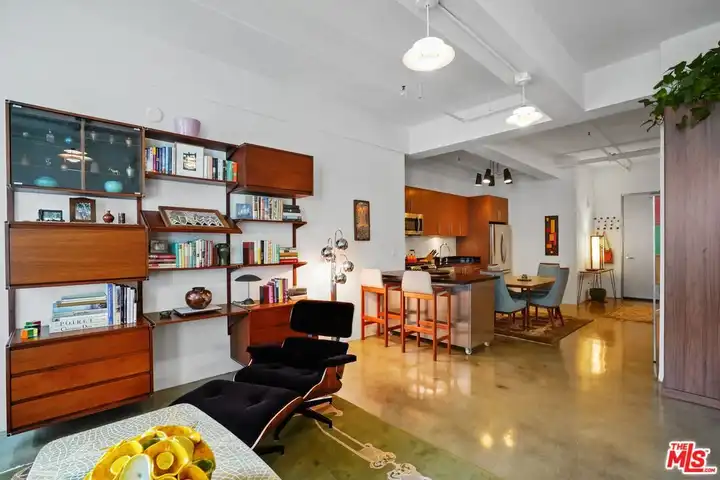 849 S Broadway #403 - Los Angeles, CA | Rent.