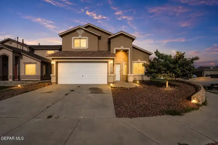 12008 Copper Hill Pl - El Paso, TX | Rent.