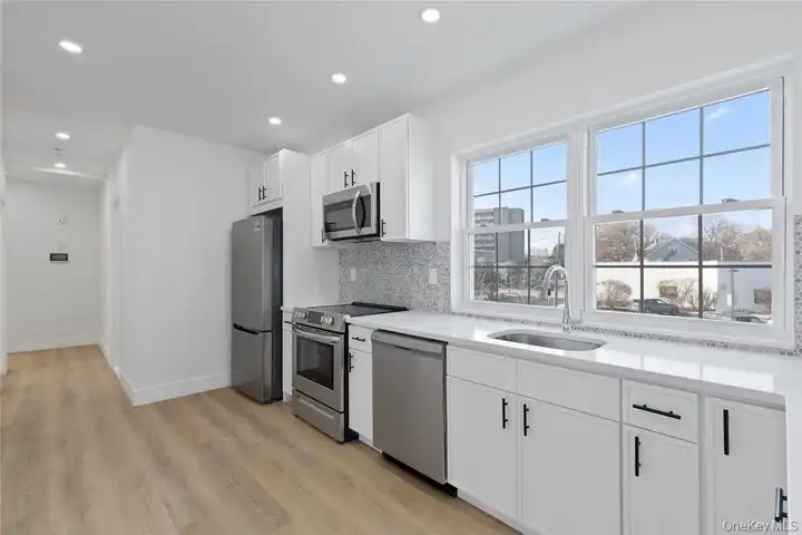 9 Lagrange Avenue #Apt 2 - Poughkeepsie, NY | Rent.