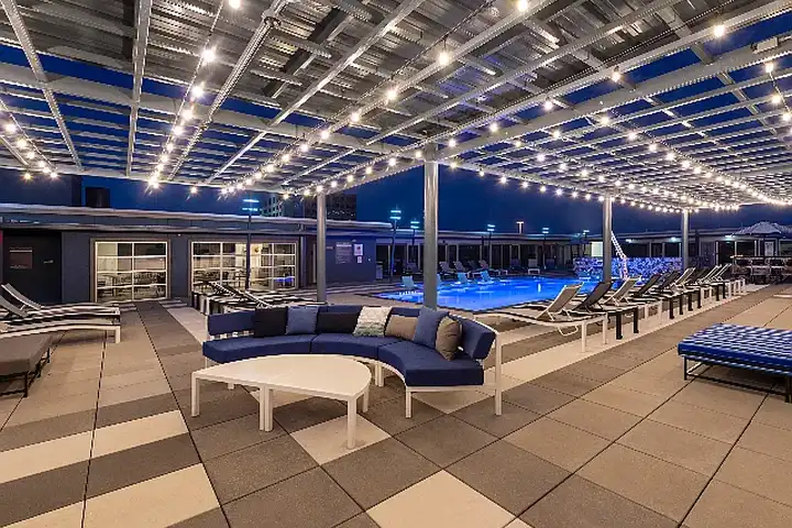Allegro - 15750 Spectrum Dr - Addison, TX | Rent.