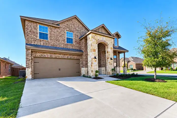 10800 Cobalt Dr - Aubrey, TX | Rent.