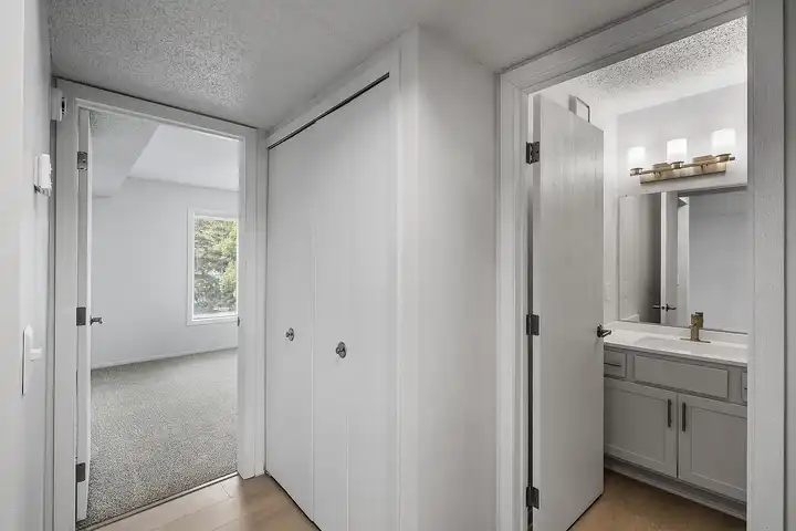 Quail Ridge Apartments - 7365 Howard Ln - Eden Prairie, MN | Rent.