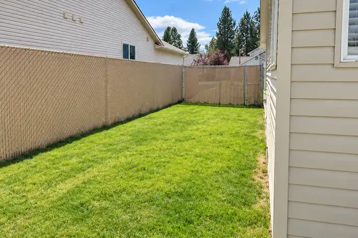 125 Greenbriar Ln - Cheney, WA | Rent.