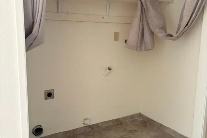 25 W Barstow Ave unit # 101 - Clovis, CA | Rent.