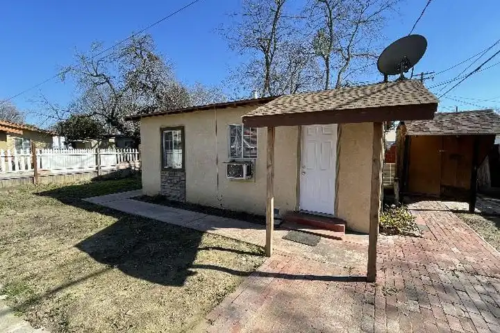 519 12th St - Modesto, CA | Rent.