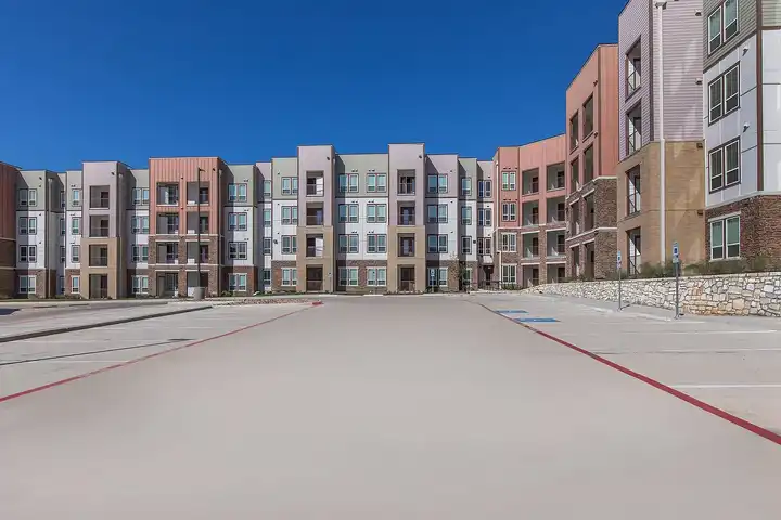 Spring Villas Apartments - 7450 Bluff Springs Rd - Austin, TX | Rent.