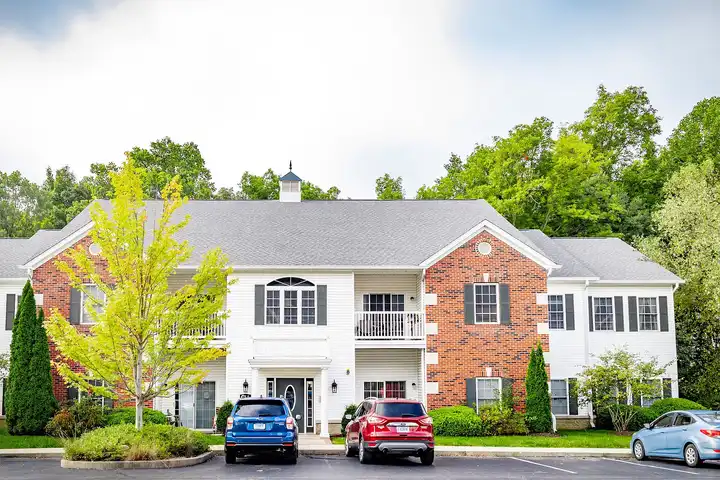 Forest Ridge - 790 S Basswood Dr - Bloomington, IN | Rent.