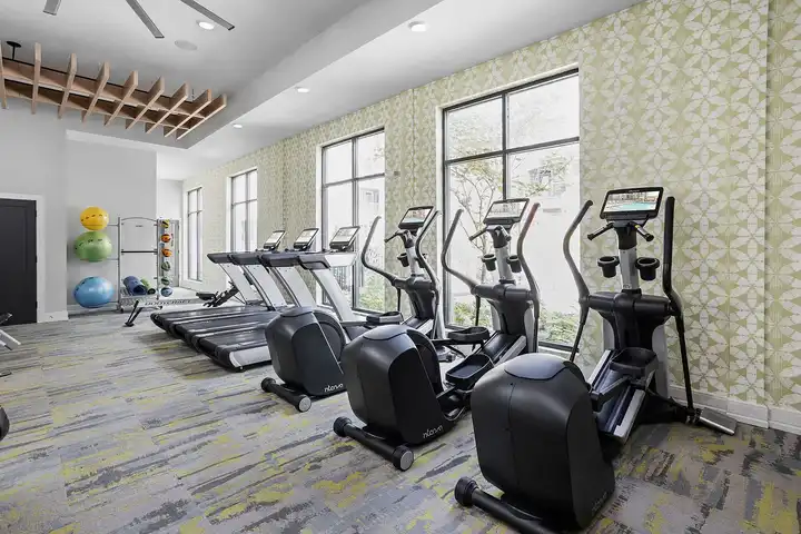 The Flats at Springhurst Apartments of Louisville - 4201 Simcoe Ln ...