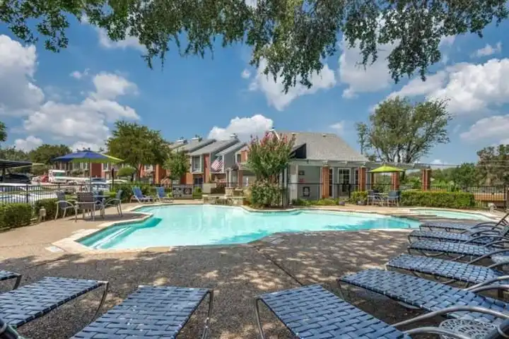 3592 Country Square Dr - Carrollton, TX | Rent.