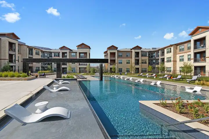Windsor Lakeyard District - 2570 Lake Ridge Rd - The Colony, TX | Rent.