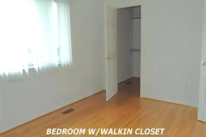 4883 Georgetown Dr - Rochester Hills, MI | Rent.
