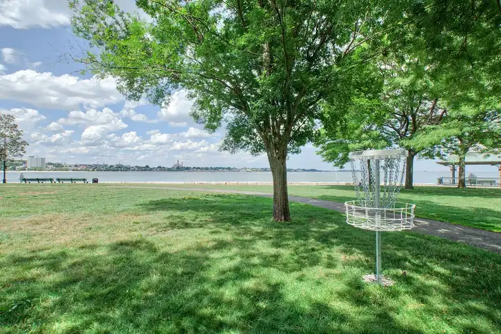Harbor Point - 24 Oyster Bay Rd - Boston, MA | Rent.