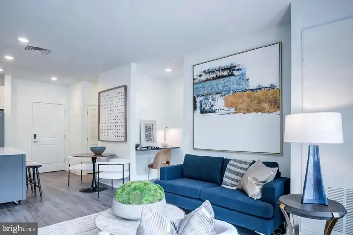 525 N Christopher Columbus Blvd #1251 - Philadelphia, PA | Rent.