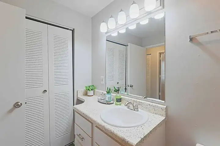 Timber Ridge Apartments - 6700 Wall St - Mobile, AL | Rent.